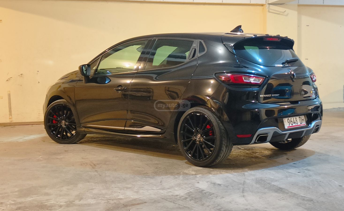 Renault Clio - фото 4