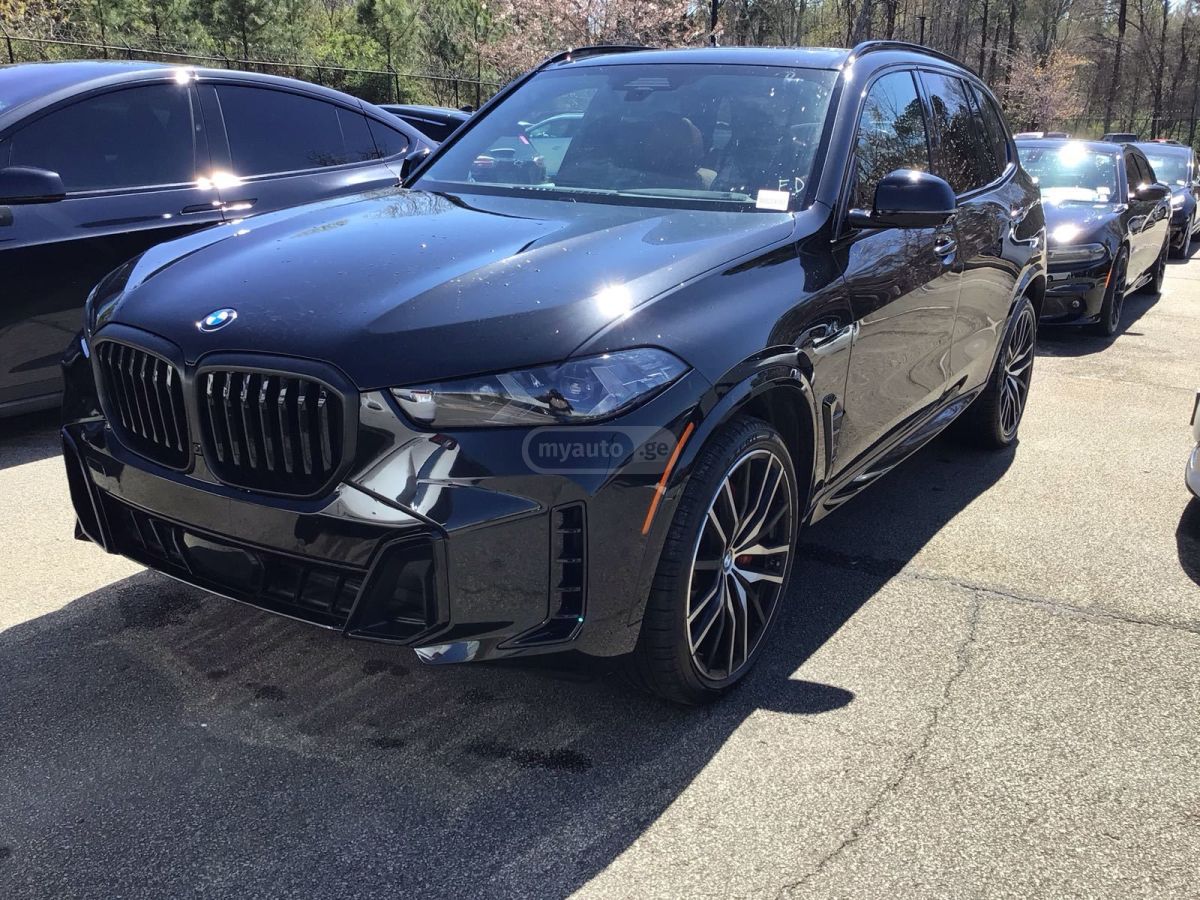 BMW xDrive40i 4dr All Wheel Drive — миниатюра 1