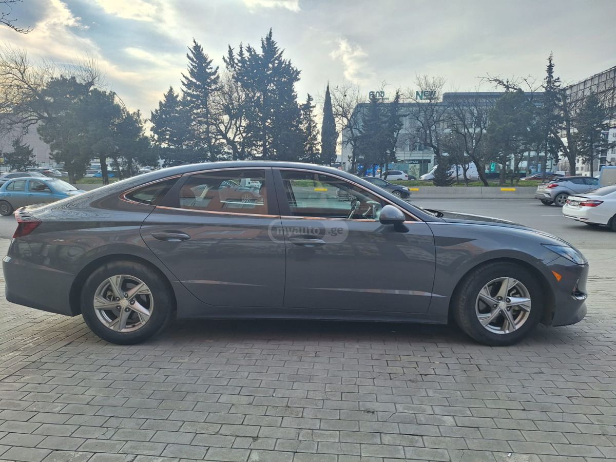 Hyundai Sonata - фото 4