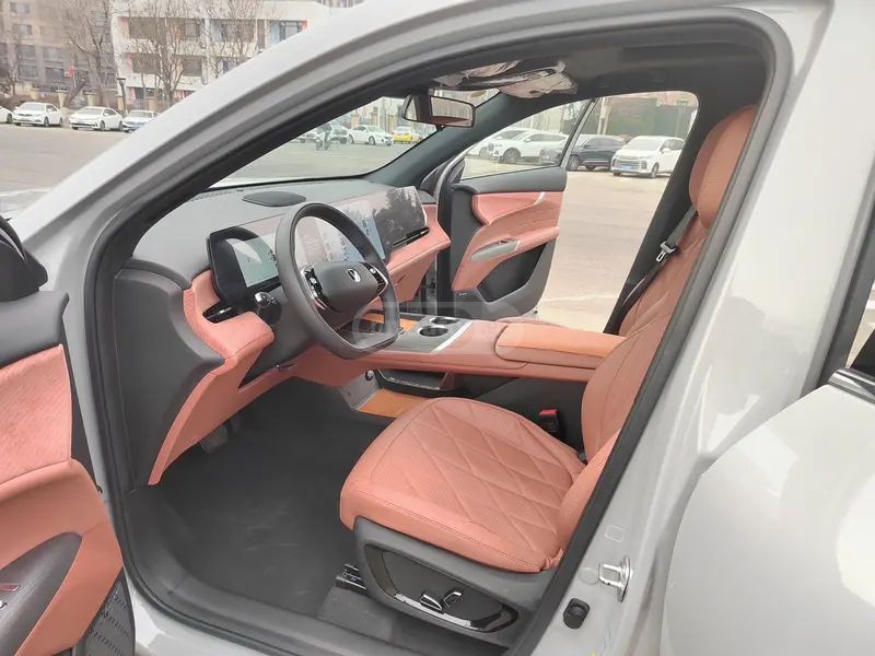 Changan CS75 2025 — миниатюра 12