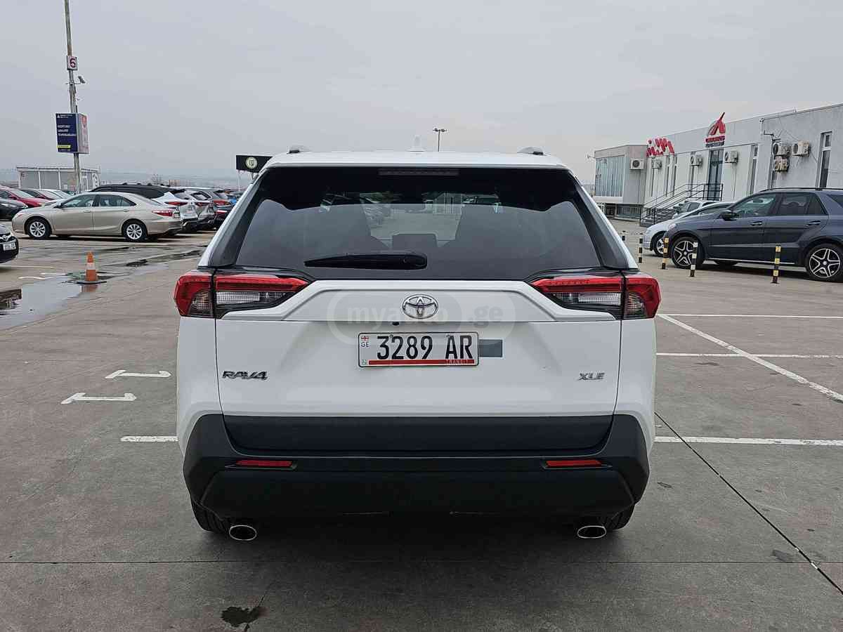 Toyota Toyota RAV4 — миниатюра 5