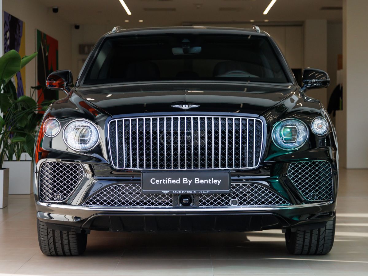 Bentley Bentayga Azure 2025 — миниатюра 1