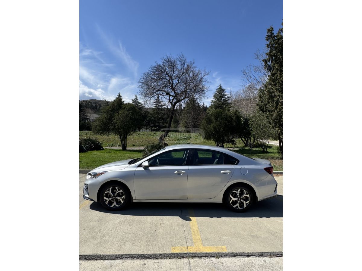 Kia Forte - фото 4