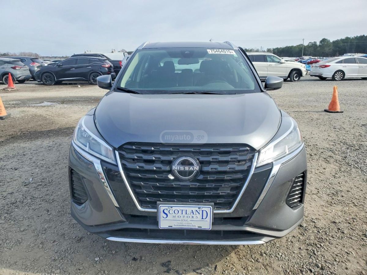 Nissan Kicks - фото 5