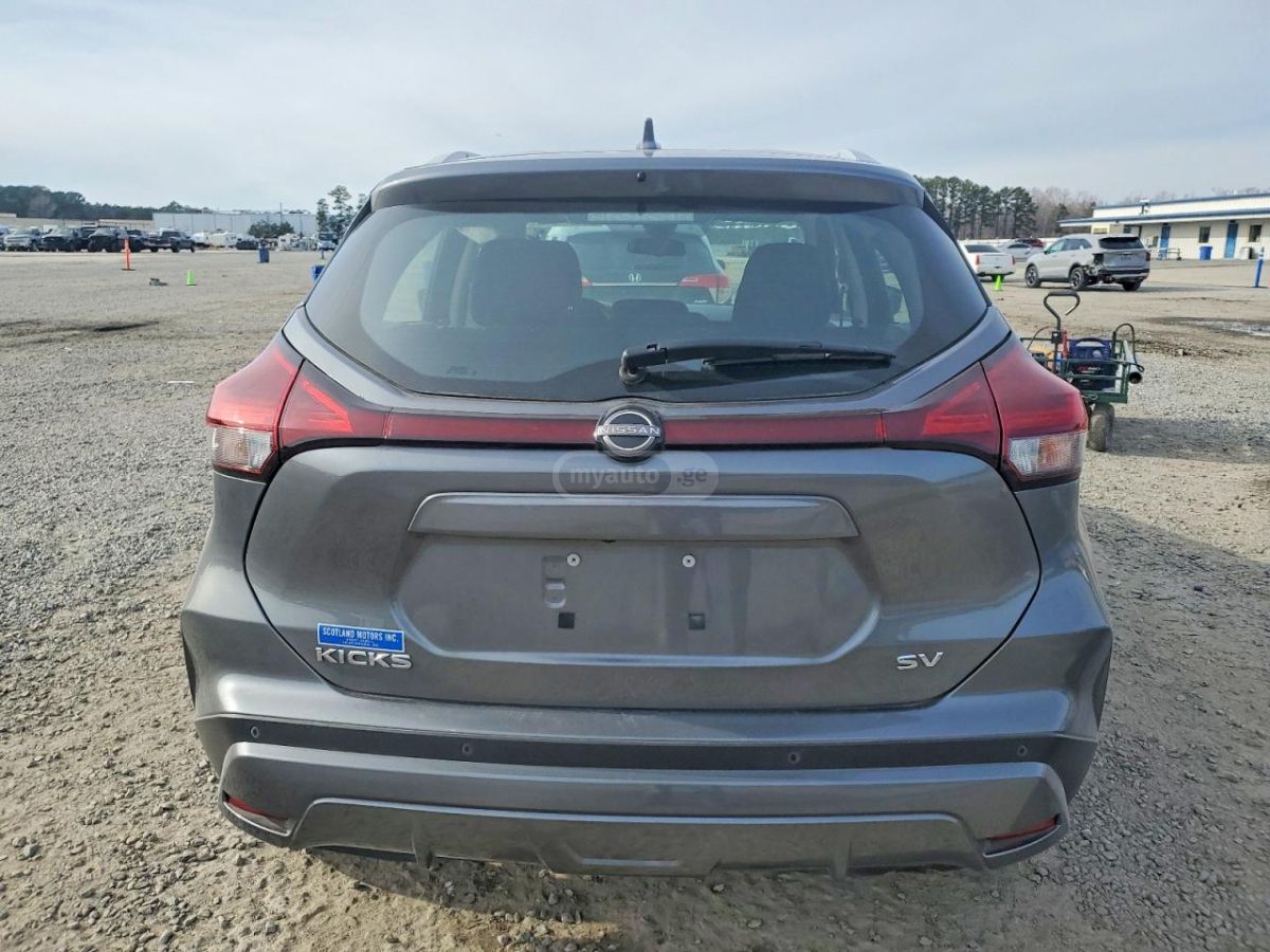 Nissan Kicks - фото 6