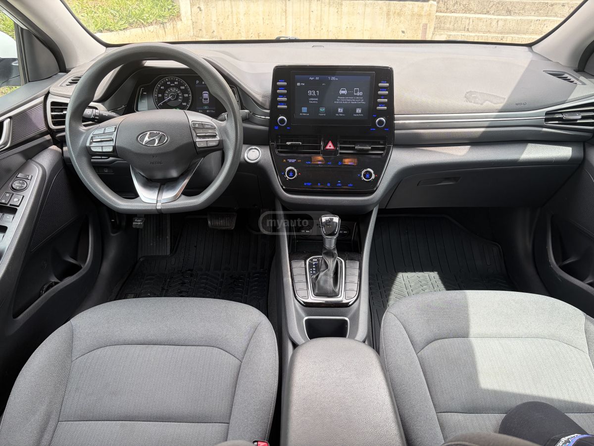 Hyundai Ioniq - фото 6