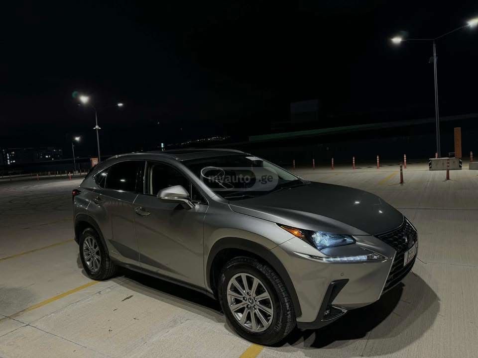 Lexus NX 300 - фото 2