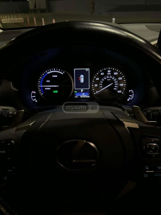 Lexus NX 300 - фото 8