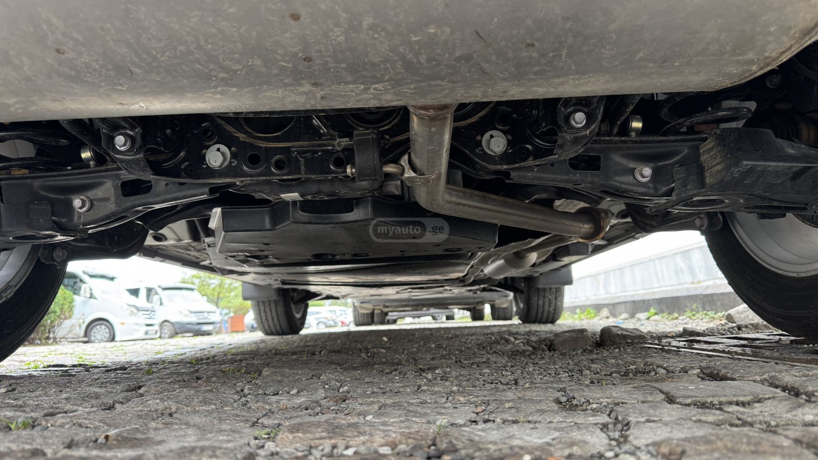 Toyota Rav 4 - фото 14