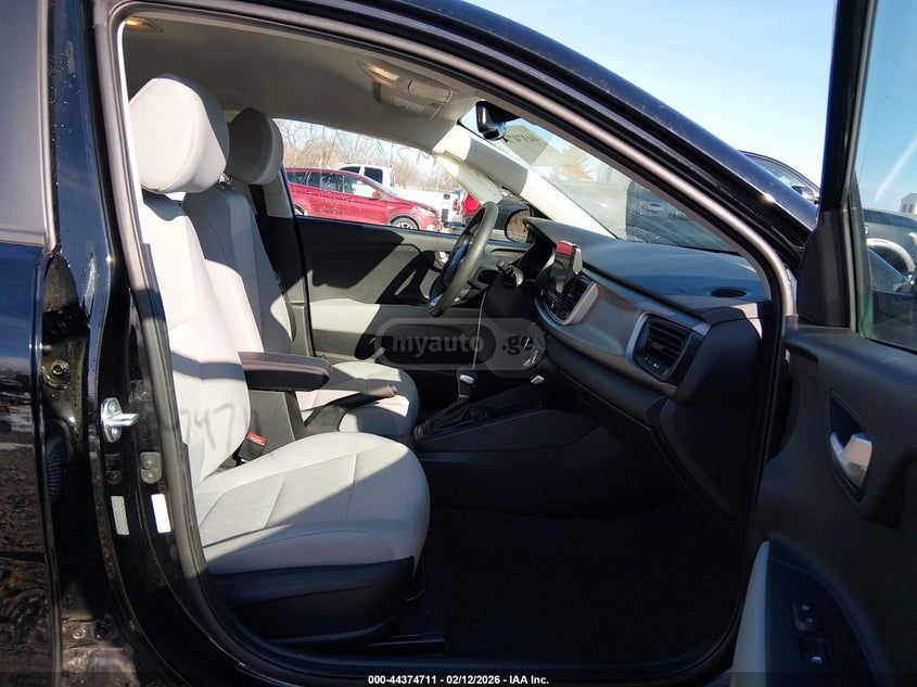 Kia Rio 2023 — миниатюра 5