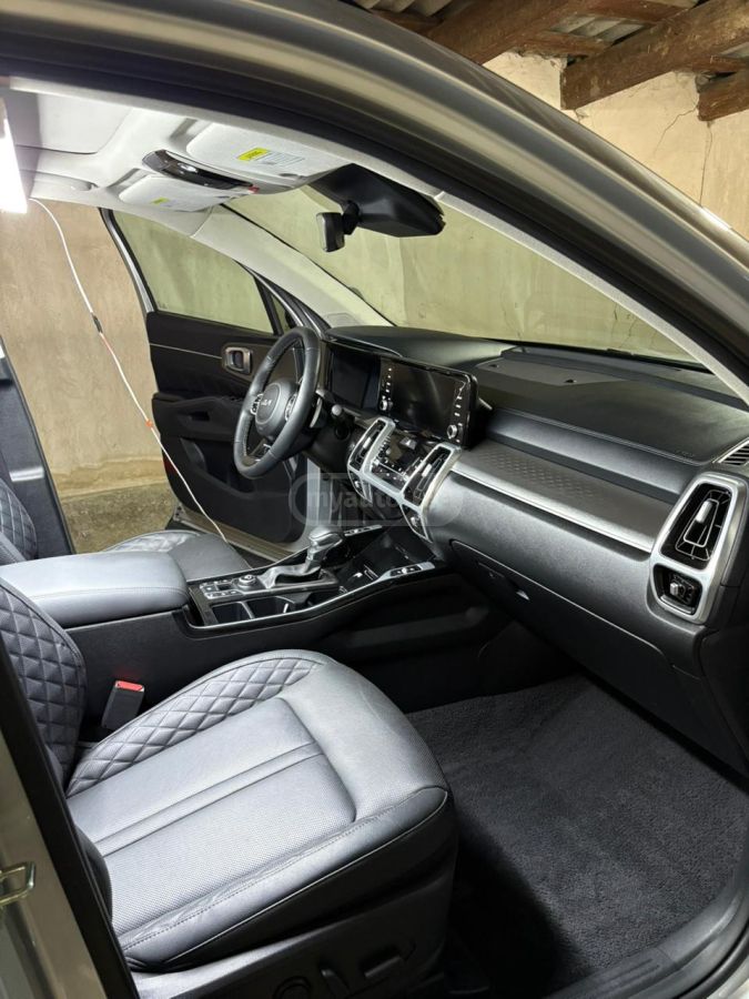 Kia Sorento - фото 5