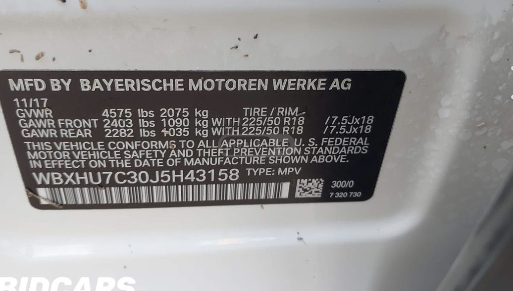 BMW X1 - фото 11