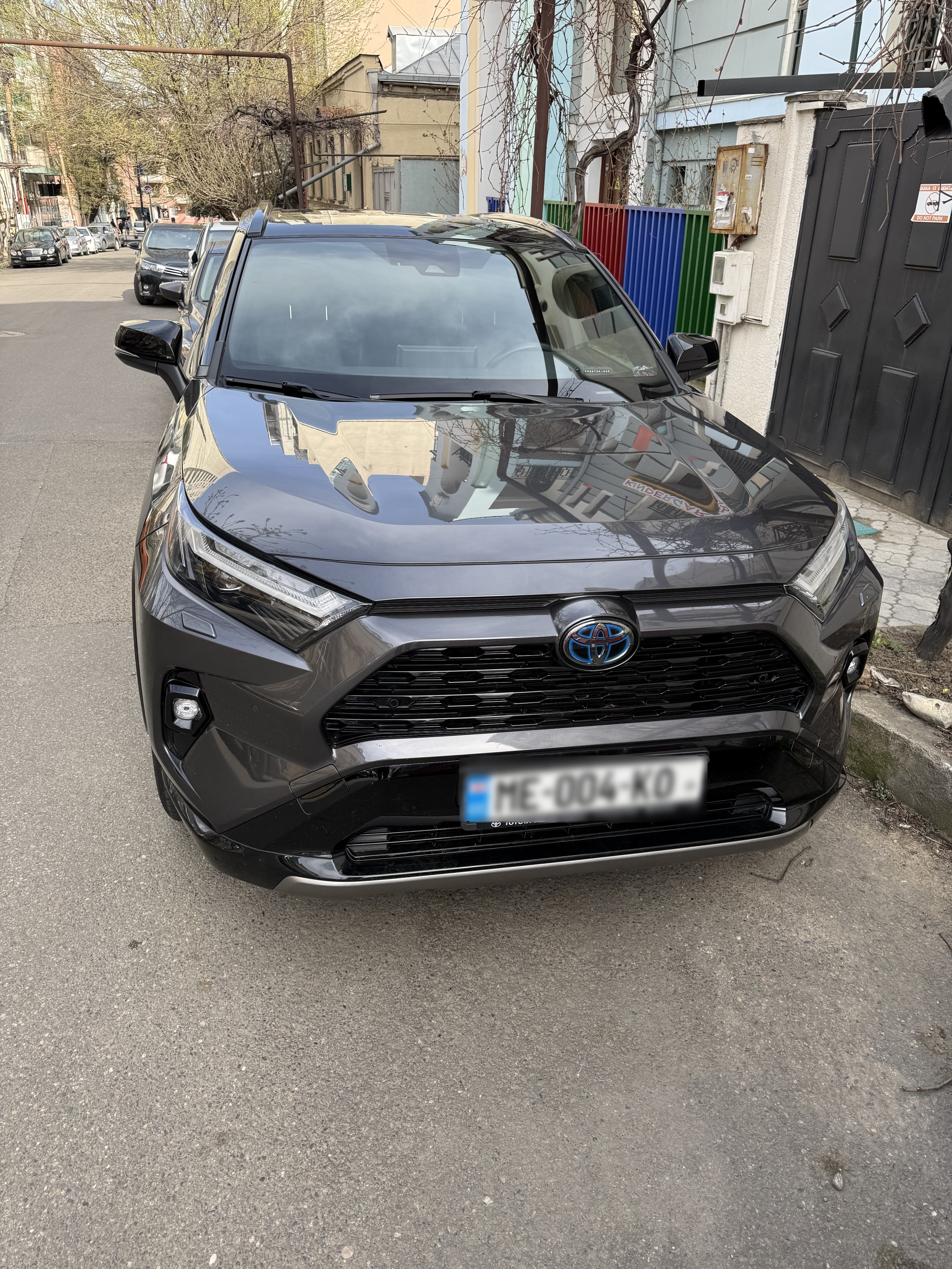 Toyota RAV 4 - фото 1