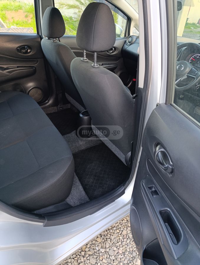 Nissan Note - фото 9