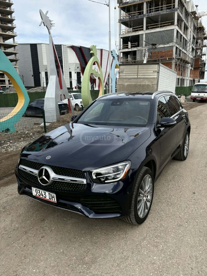 Mercedes-Benz Base GLC 300 4dr All-Wheel Dri — миниатюра 2