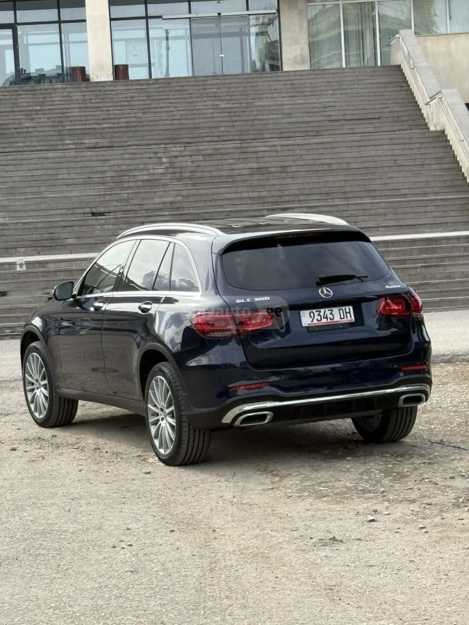 Mercedes-Benz Base GLC 300 4dr All-Wheel Dri — миниатюра 5