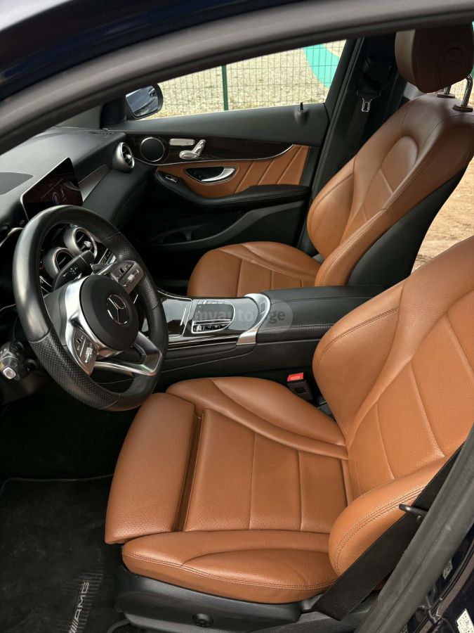 Mercedes-Benz Base GLC 300 4dr All-Wheel Dri — миниатюра 8