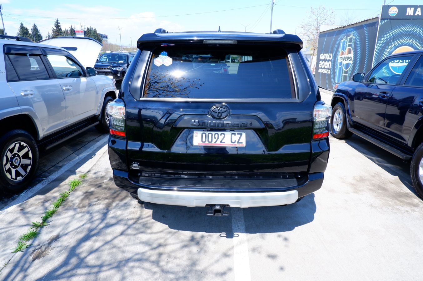 Toyota 4 Runner - фото 5