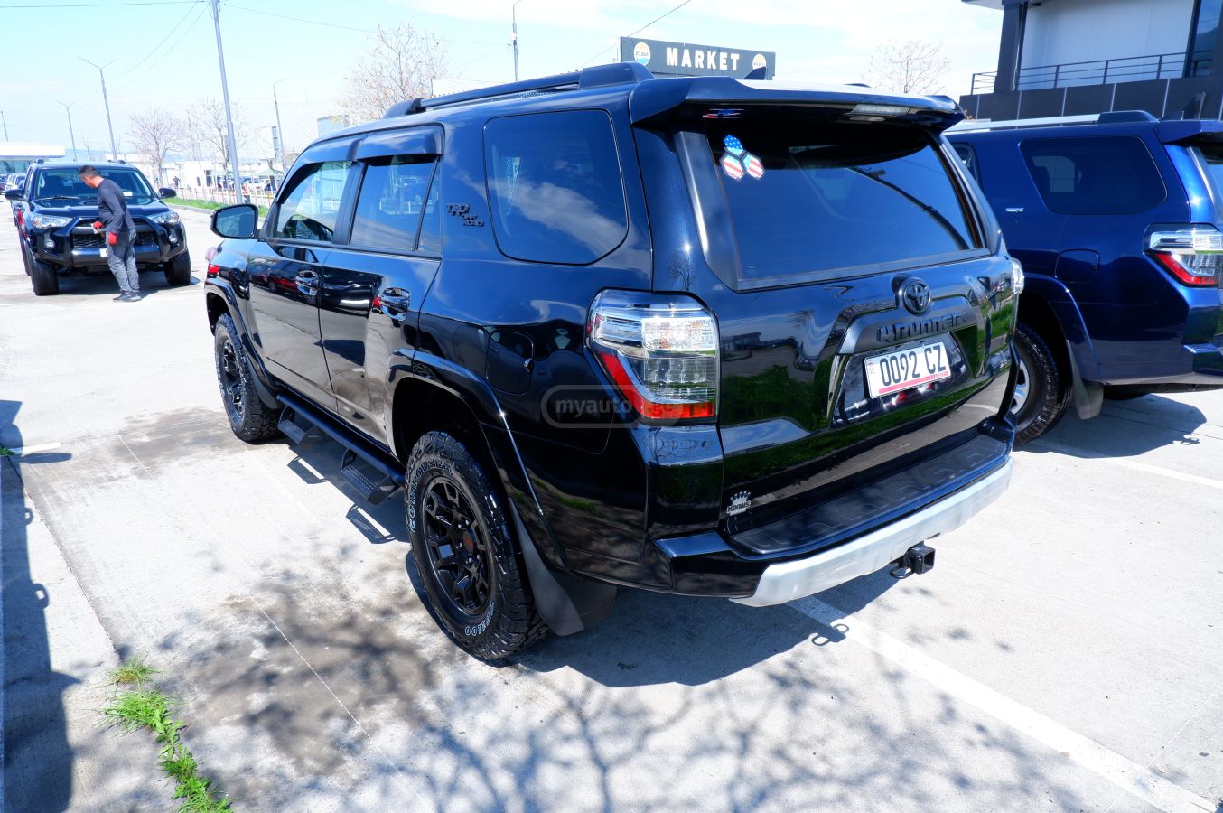 Toyota 4 Runner - фото 6