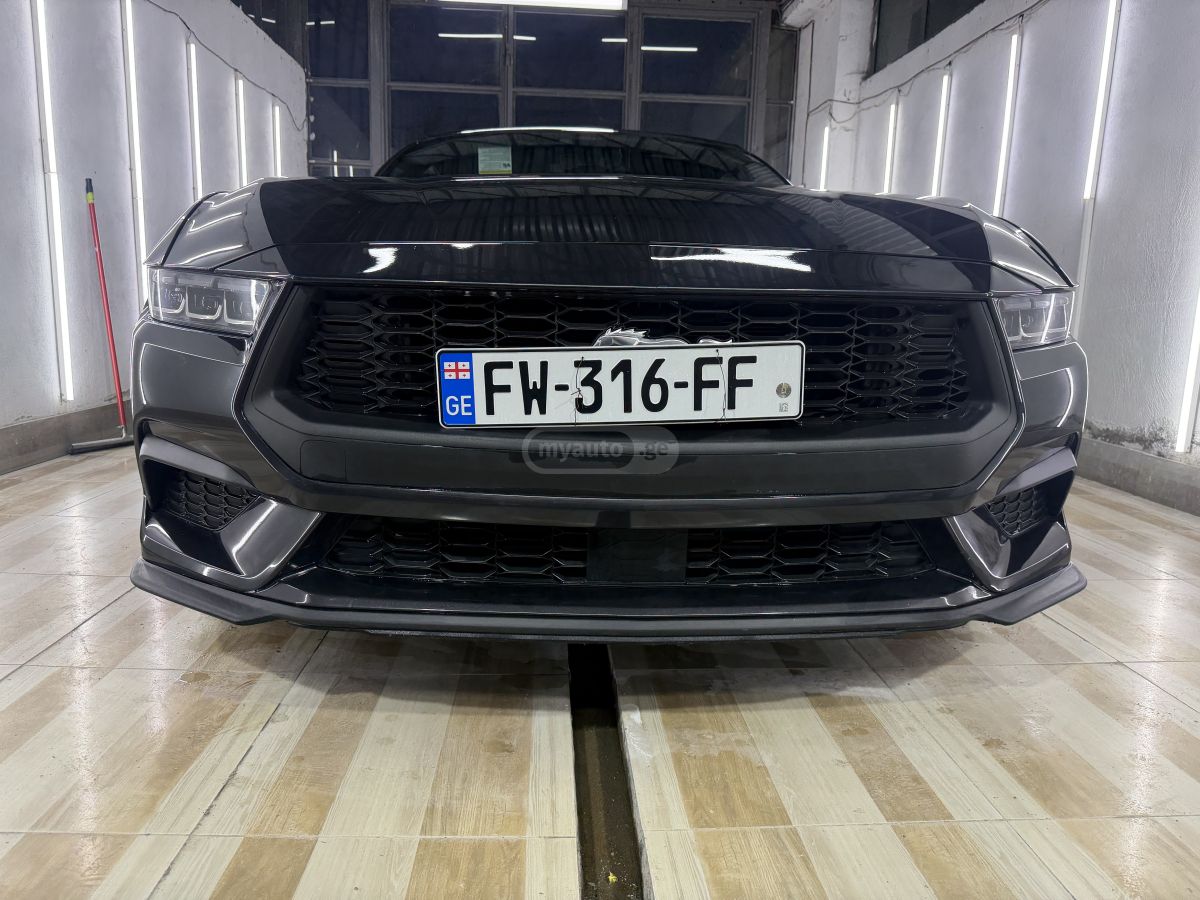 Ford Mustang 2023 — миниатюра 15