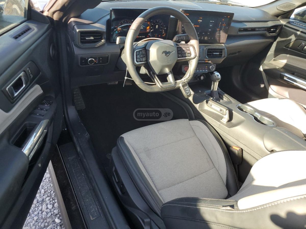 Ford Mustang 2023 — миниатюра 7