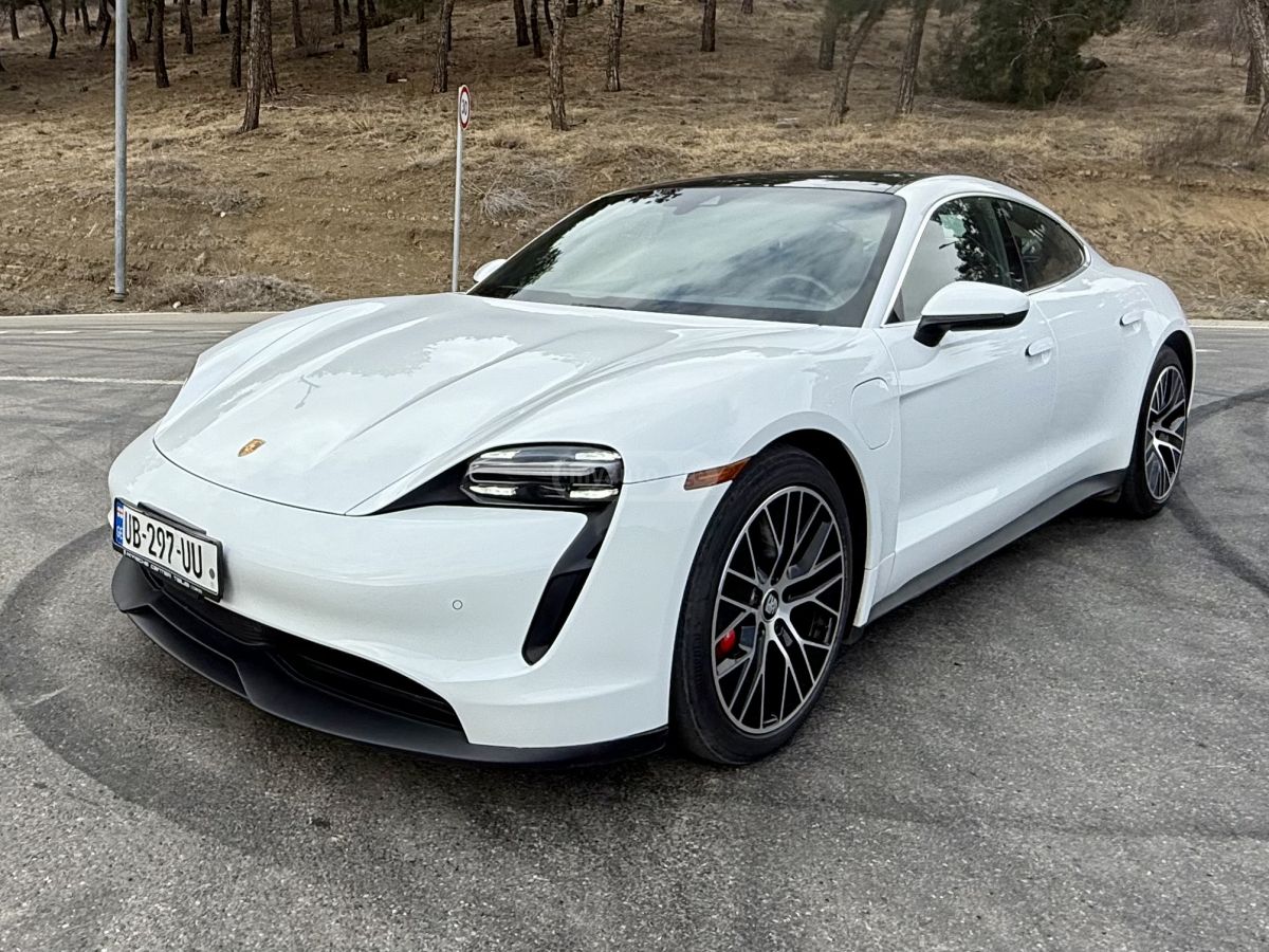 Porsche Taycan 4 S - фото 1