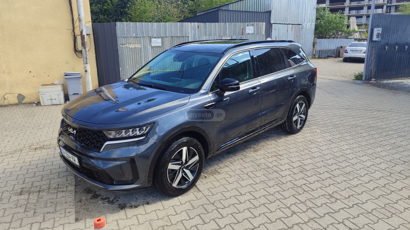 Kia Sorento - фото 1
