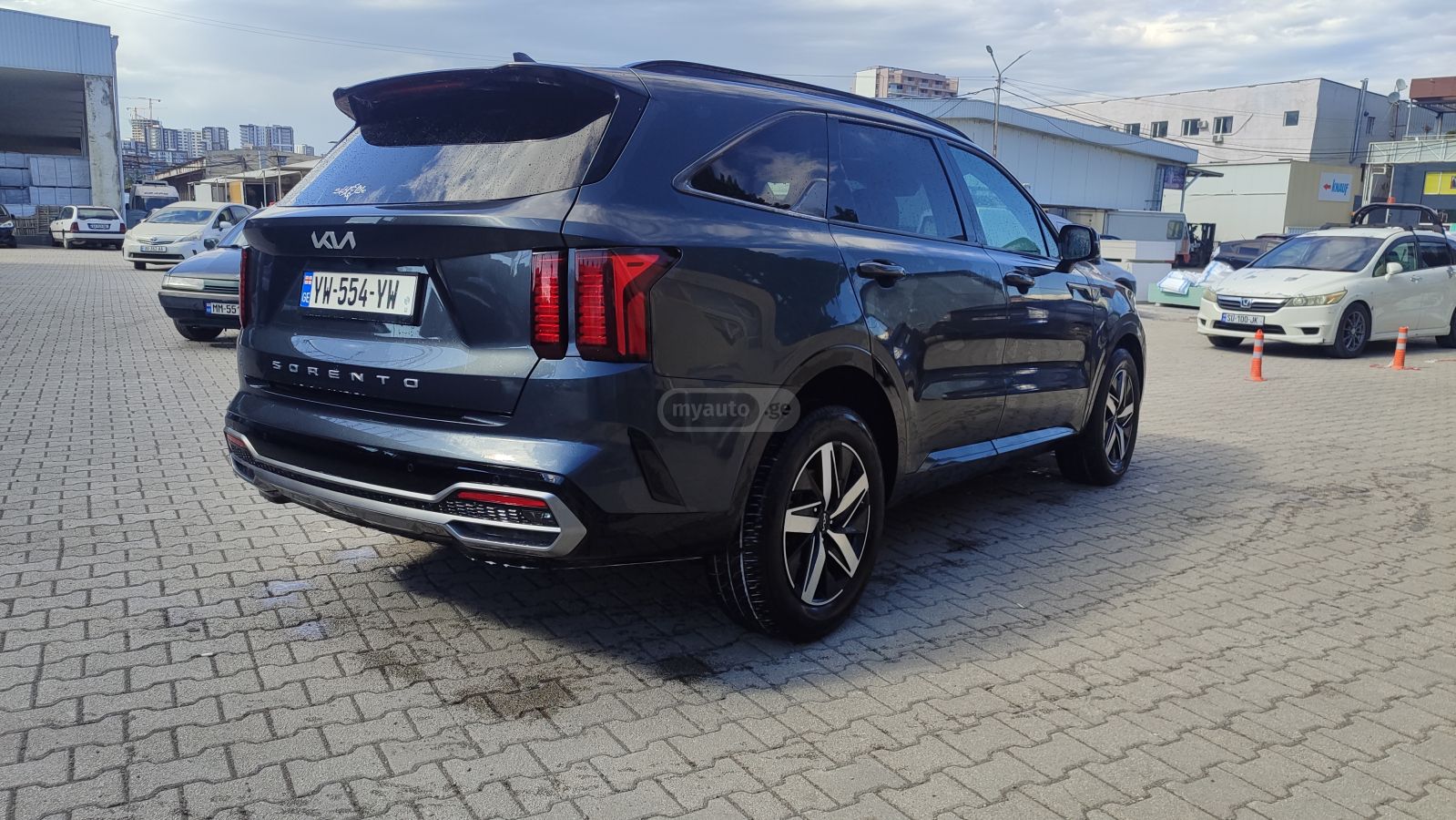 Kia Sorento - фото 4