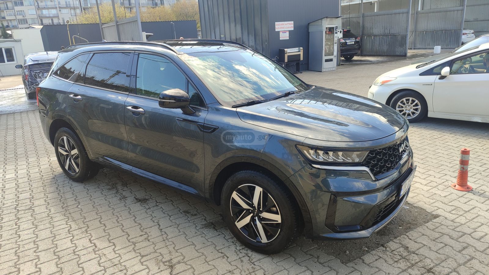 Kia Sorento - фото 7