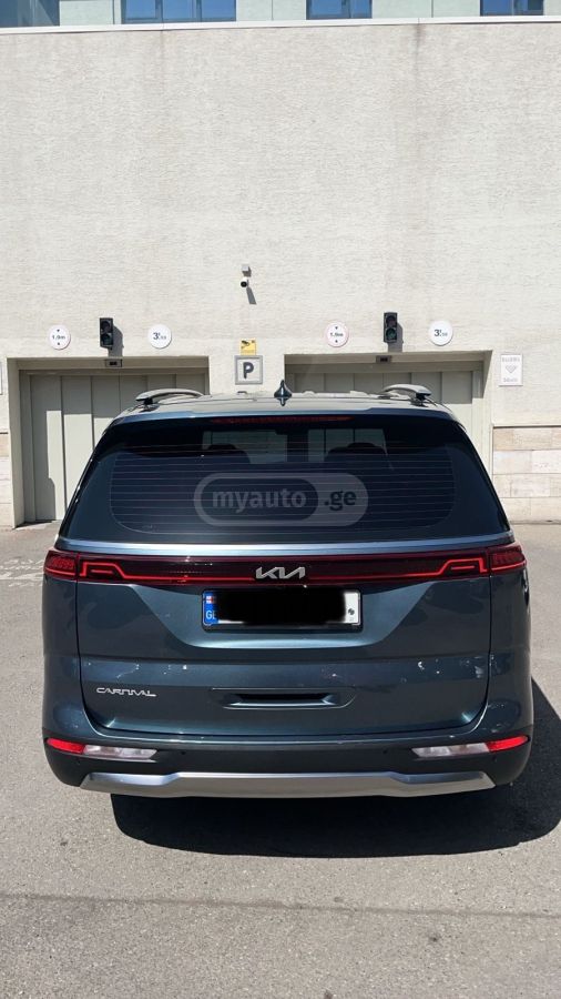 Kia Carnival - фото 5