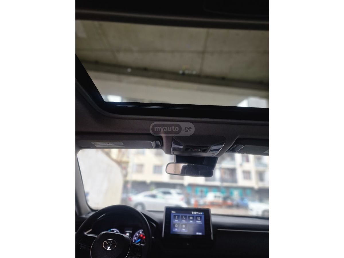 Toyota RAV 4 - фото 10