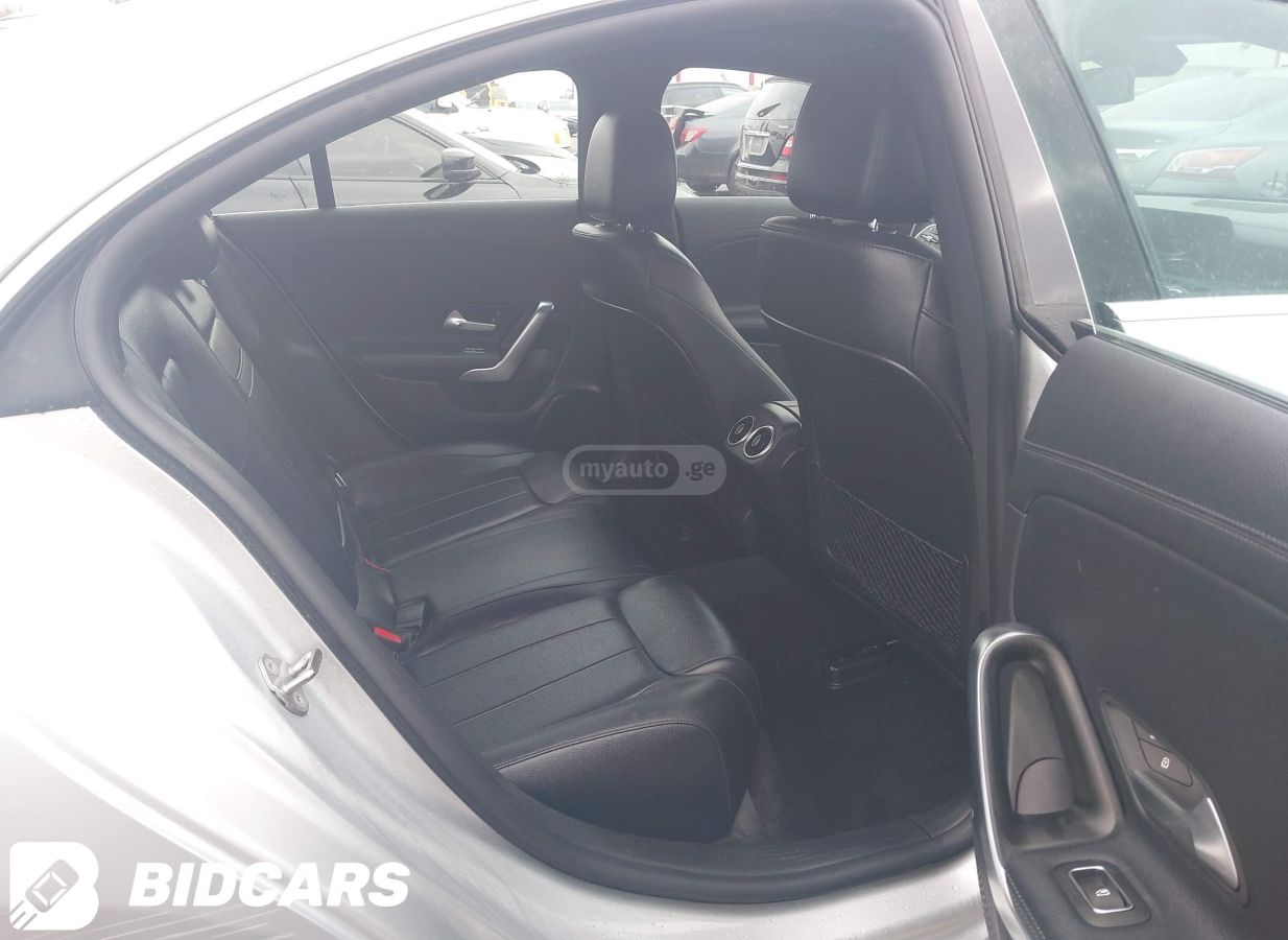 Mercedes-Benz CLA 250 2023 — миниатюра 8