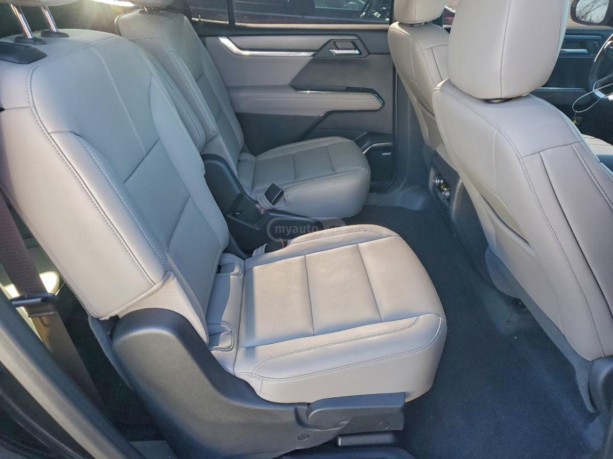 GMC Acadia 2024 — миниатюра 11