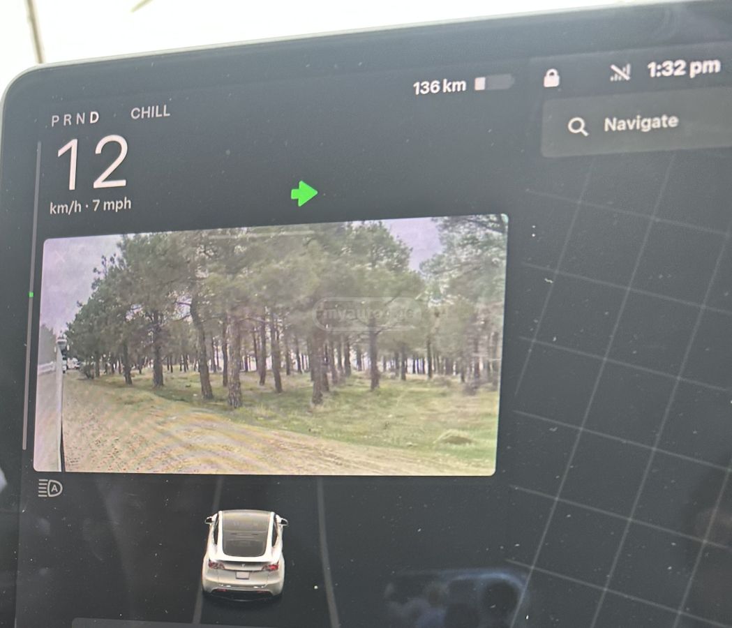 Tesla Model Y - фото 11