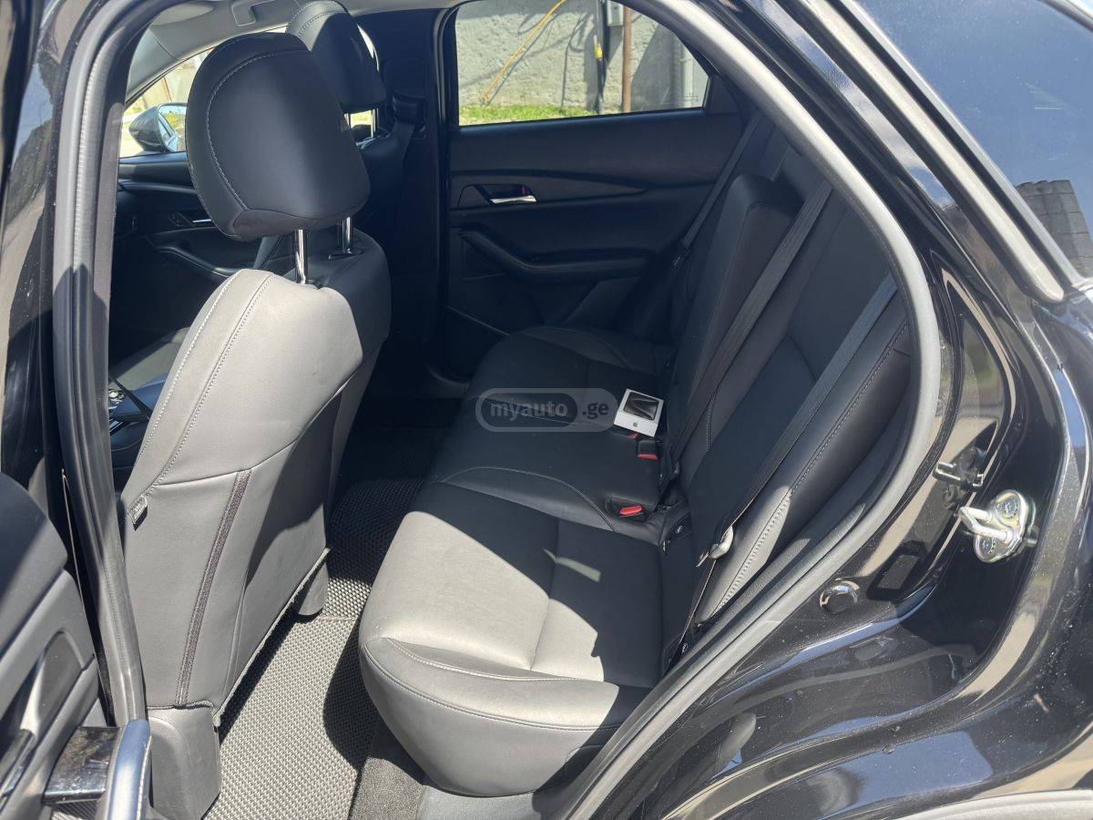 Mazda CX-30 - фото 4