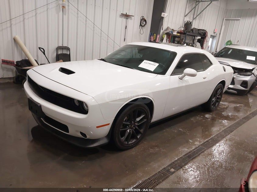 Dodge Challenger 2023 — миниатюра 2