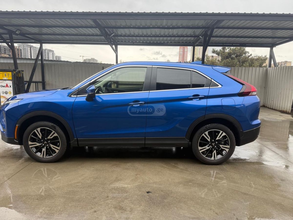 Mitsubishi Eclipse Cross - фото 13