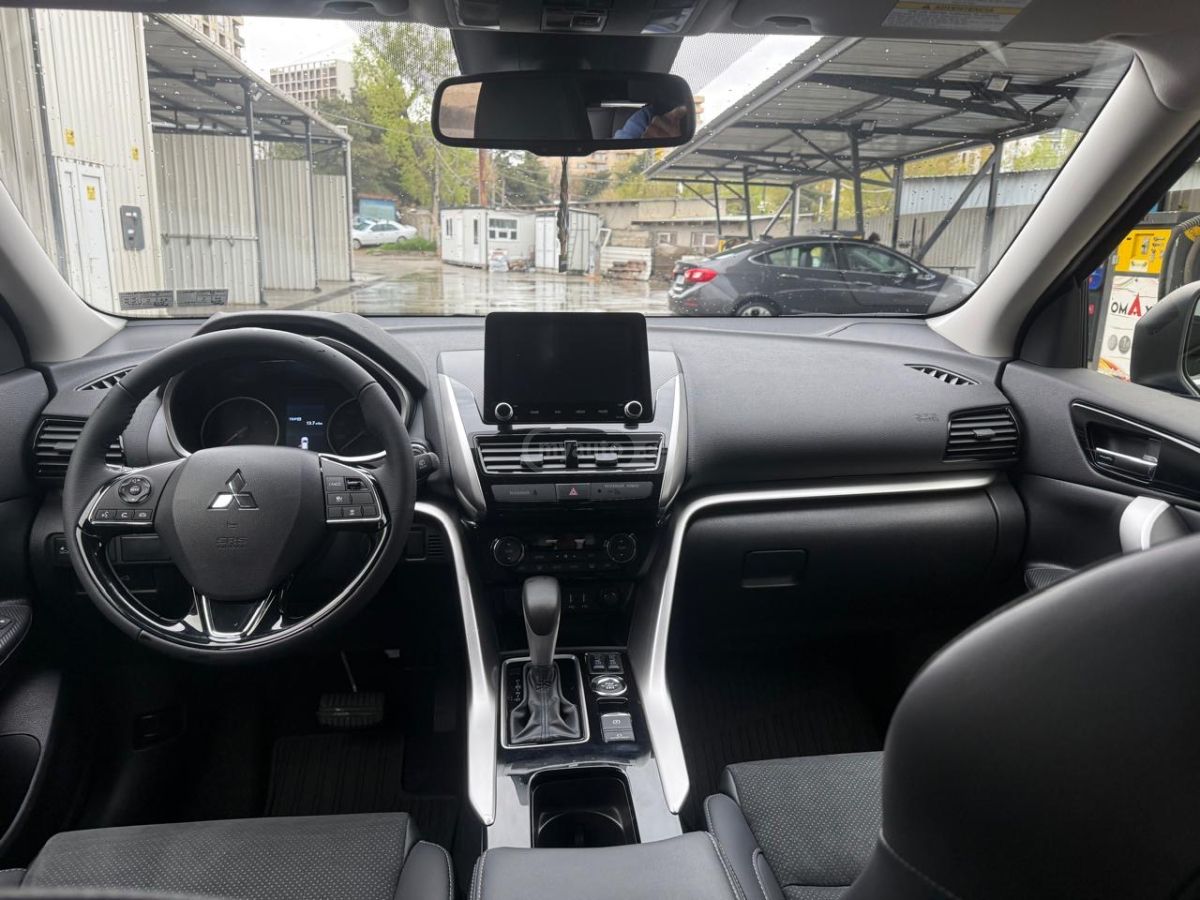 Mitsubishi Eclipse Cross - фото 5