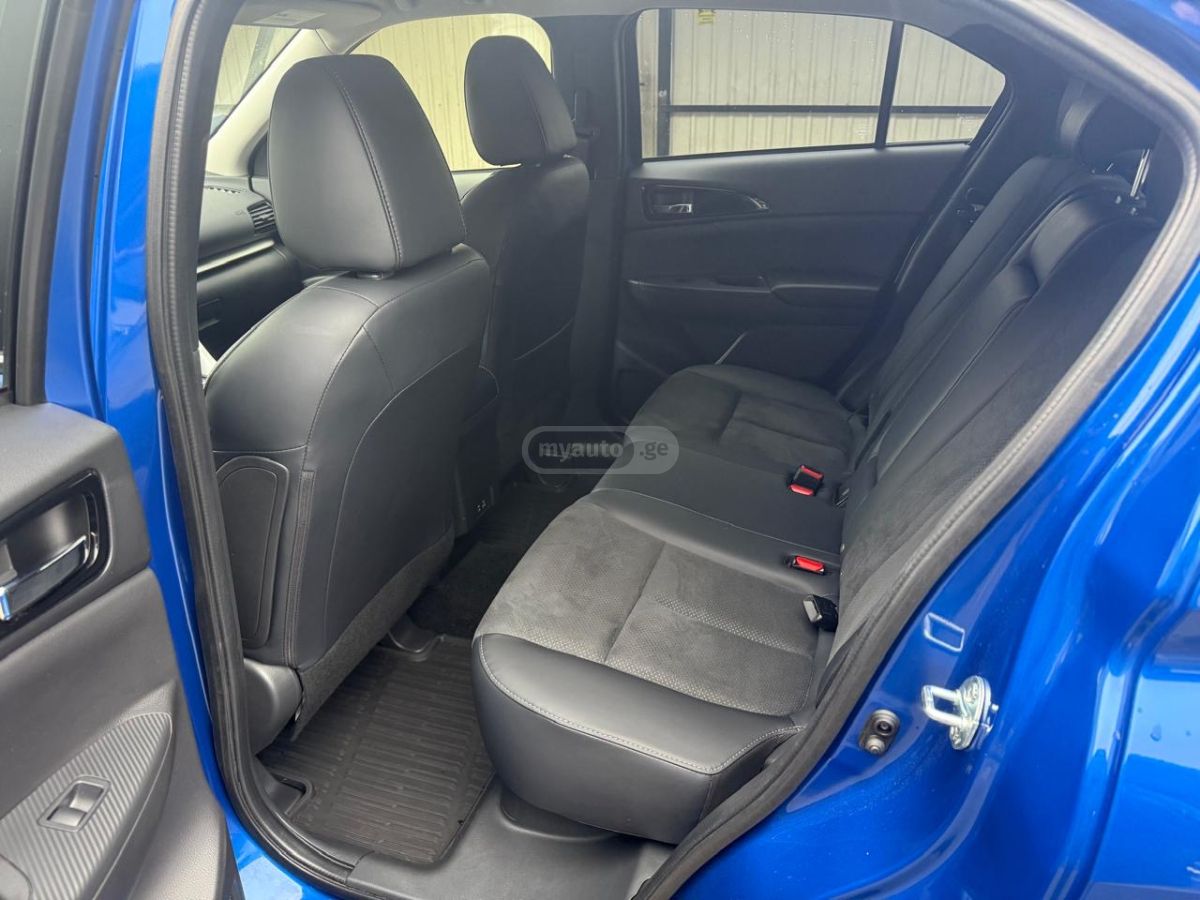 Mitsubishi Eclipse Cross - фото 6