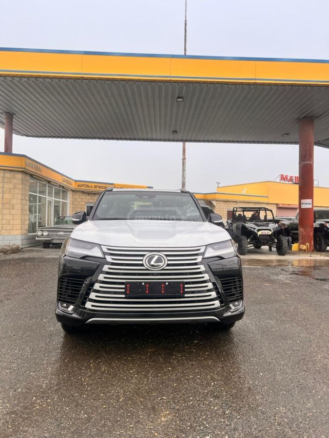 Lexus LX 600 - фото 3