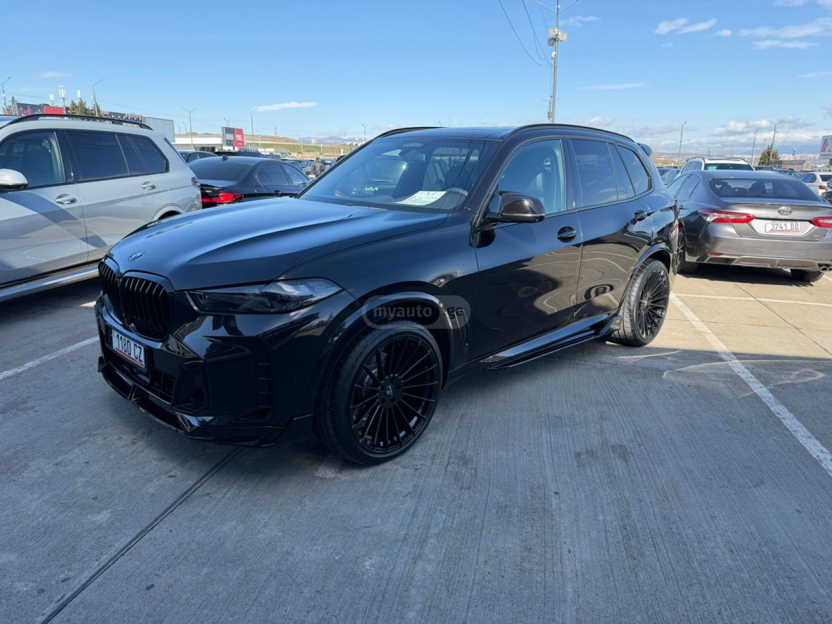 BMW X5 - фото 1