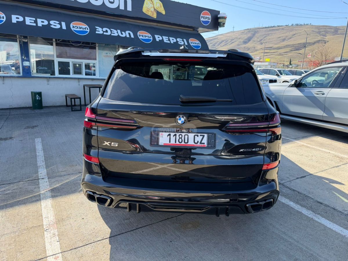 BMW X5 - фото 8