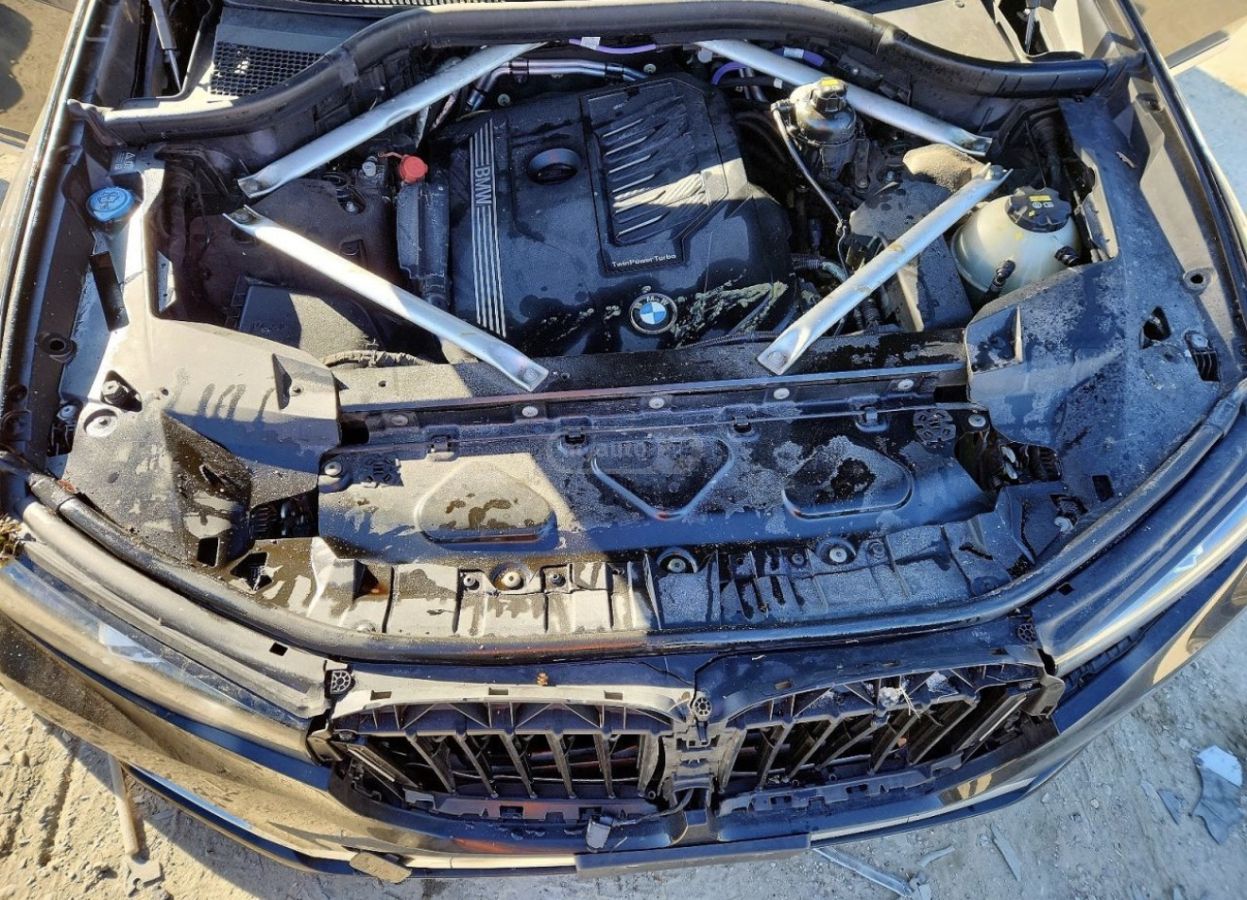 BMW X7 - фото 13