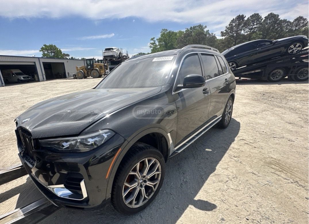 BMW X7 - фото 4