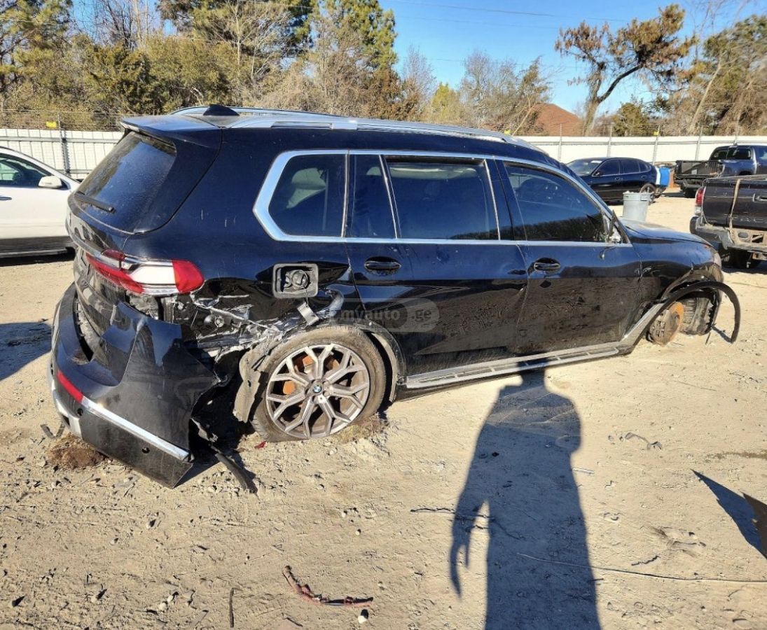 BMW X7 - фото 6