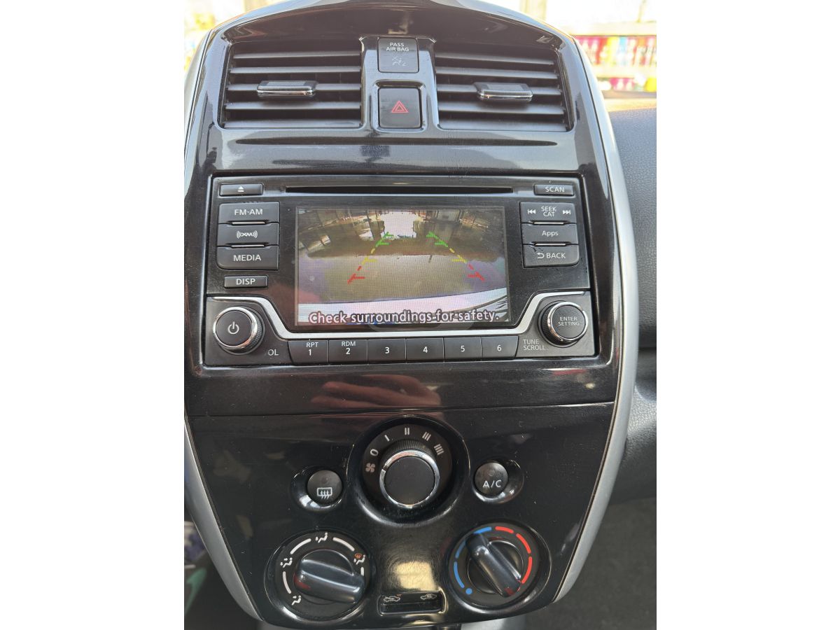 Nissan Versa - фото 12