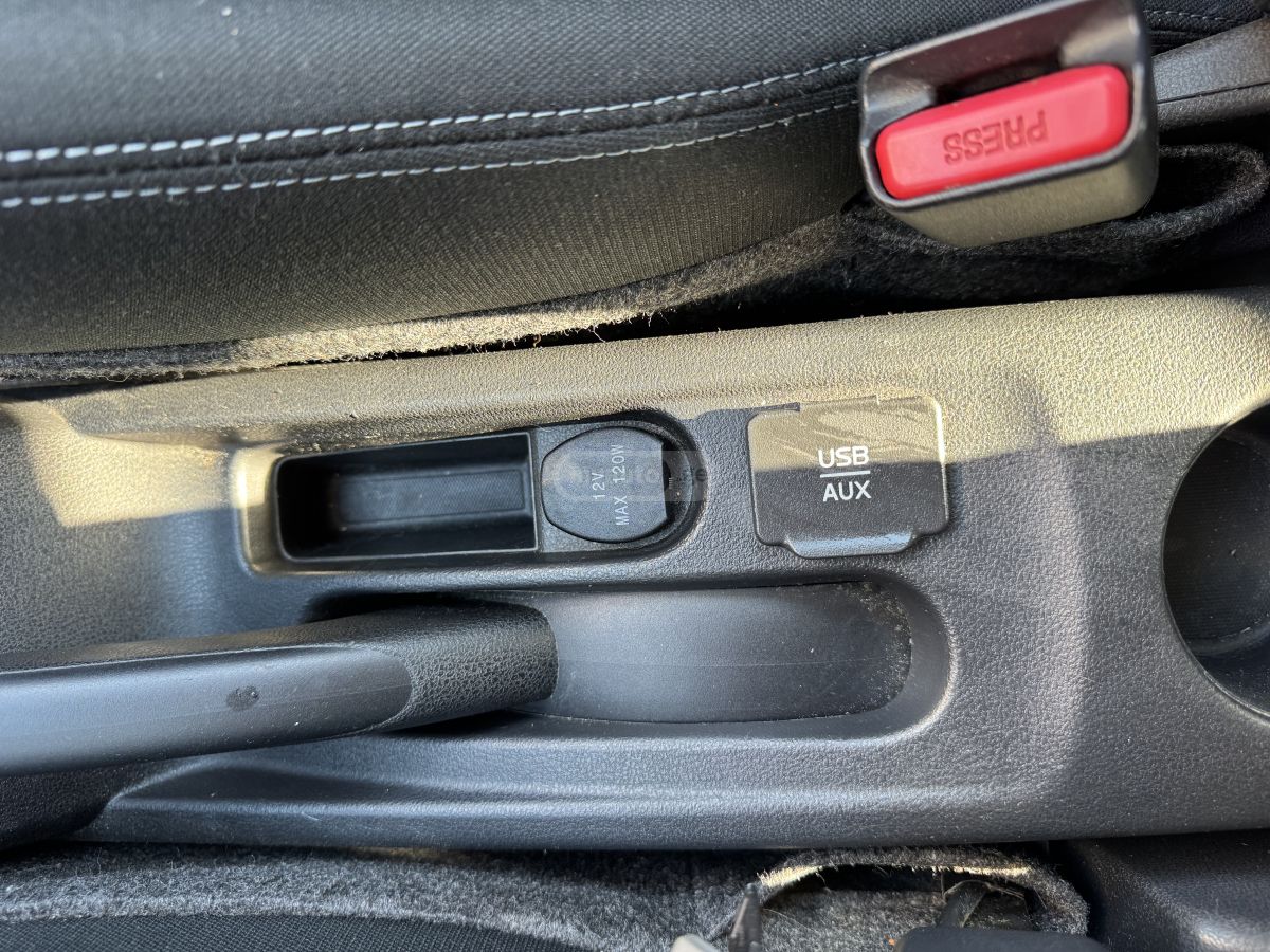 Nissan Versa - фото 14