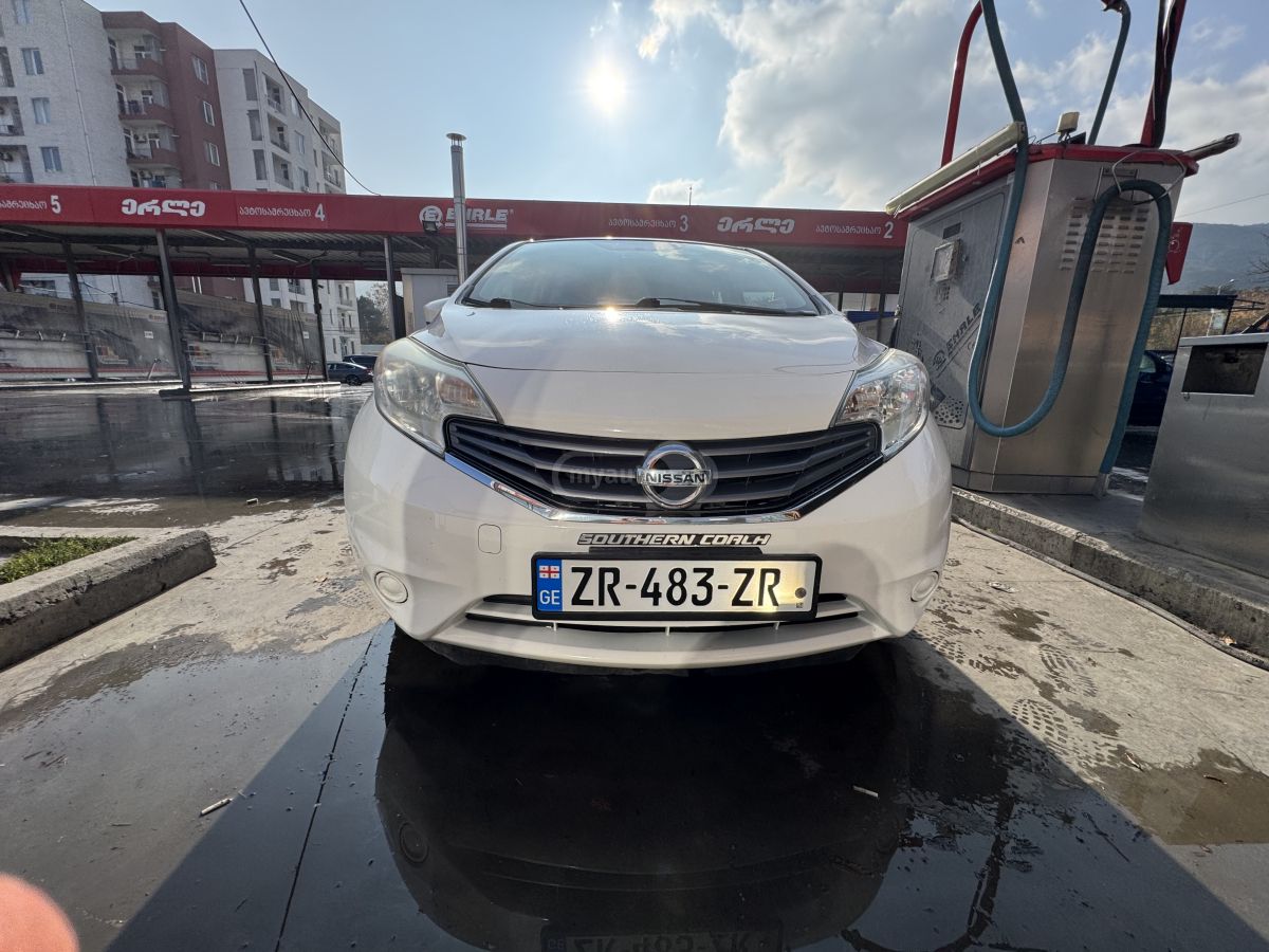 Nissan Versa - фото 5