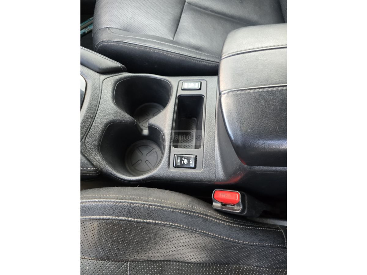 Nissan Rogue - фото 6