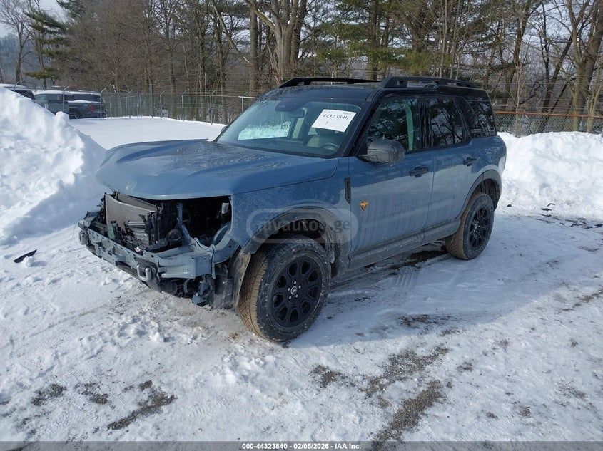 Ford Bronco Sport 2025 — миниатюра 1